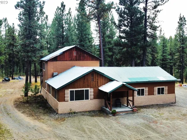 10130 Bear Ln, Baker City, OR 97814