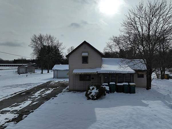1st image of 805 E Talmer Ave