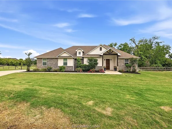 10468 Cornwall Ln, Iola, TX 77861