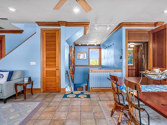4th image of 1536 Seaside Dr