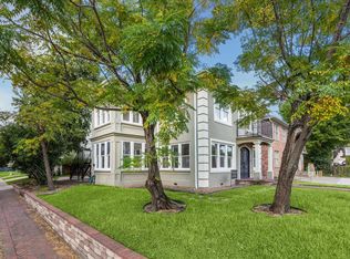 1220 W Gray St, Houston, TX 77019
