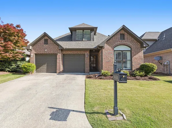 126 Narrows Creek Dr, Birmingham, AL 35242