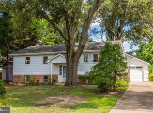 2518 229th St, Pasadena, MD 21122