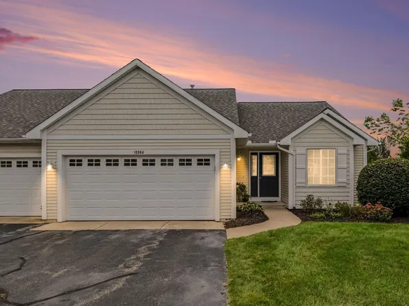10964 Cranberry Ct, Zeeland, MI 49464