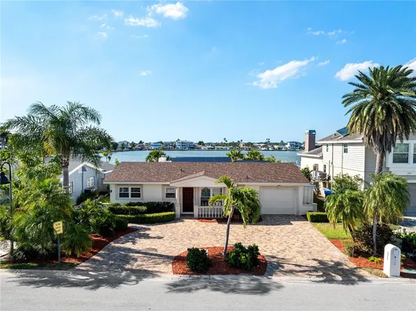 324 173rd Ave E, North Redington Beach, FL 33708