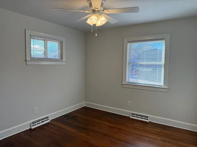 4022 E Horne Ave — Photo 6