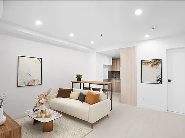 1134 1st Avenue image 1 of 6