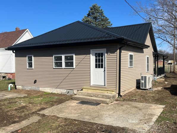 354 E Bloomingdale Rd, Montezuma, IN 47862