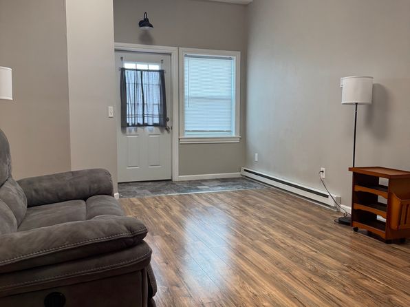 119-121 Main St #H