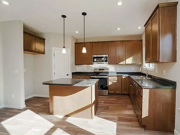 2nd image of 6136 Old Rosebud Dr