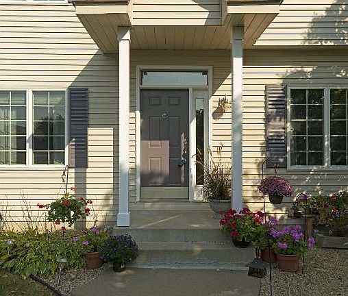 3rd image of 3034 Edward St