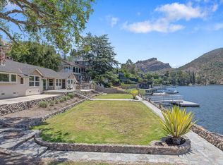 800 Lake Sherwood Dr, Thousand Oaks, CA 91361