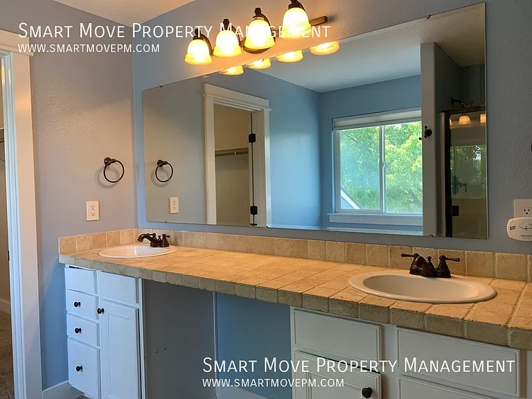 4184 E Granger Dr — Photo 25