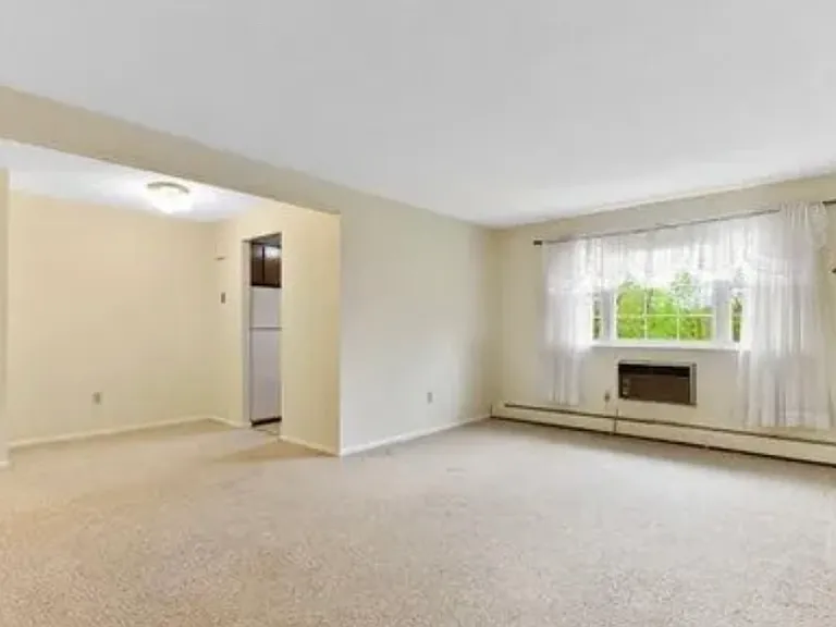 71 Sigwin Dr — Photo 9
