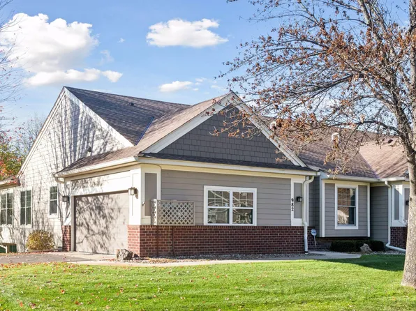 982 Victoria Greens Blvd, Victoria, MN 55386