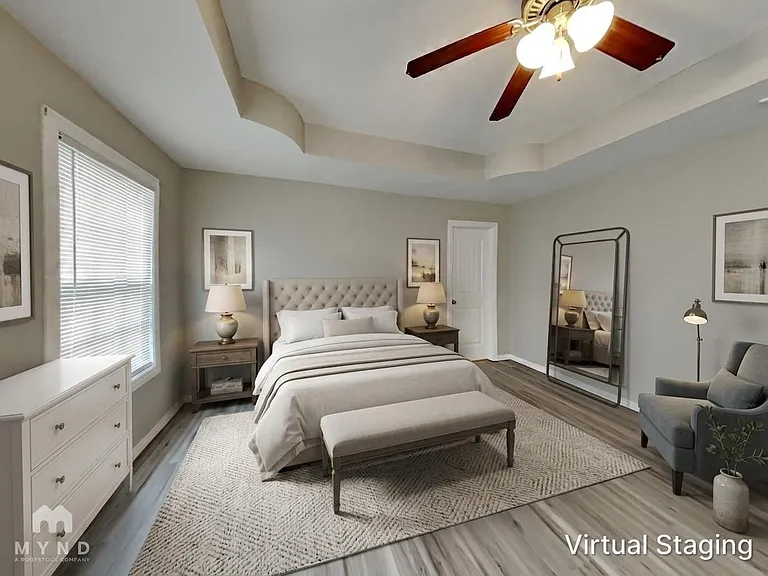 111 N Peach Brk — Photo 4