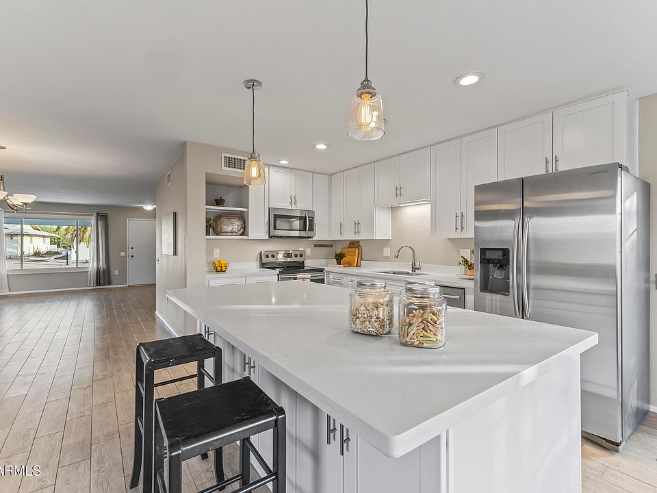 1st image of 9827 W PALMER Drive