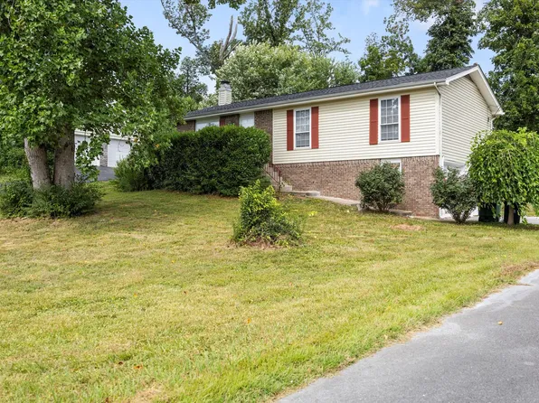 4015 Shady Oak Dr, Ooltewah, TN 37363