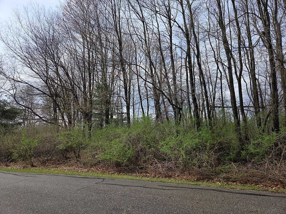 1st image of 14877 Glastonbury Dr