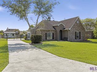 25920 Richmond South Ridge Ave, Denham Springs, LA 70726