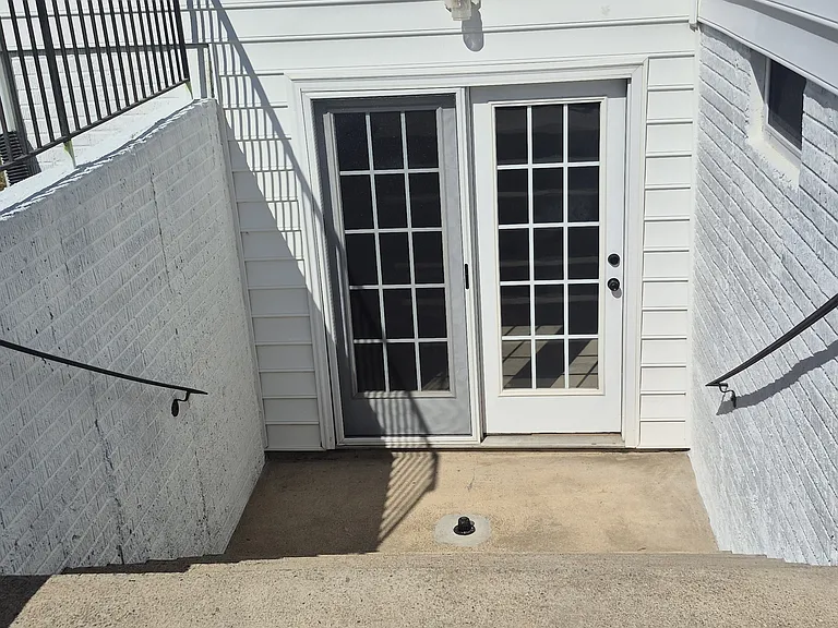 5207 Linden Dr — Photo 32