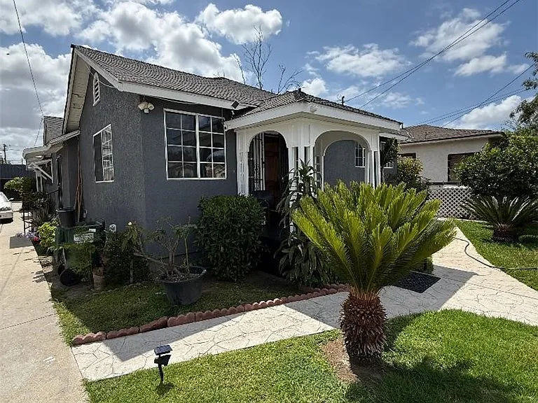 9510 Kalmia St #A — Photo 17