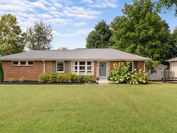 2nd image of 212 Donelson Hills Dr