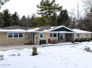 26654 Elliott Rd, Defiance, OH 43512