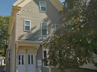 244 Prospect St #2, Cambridge, MA 02139