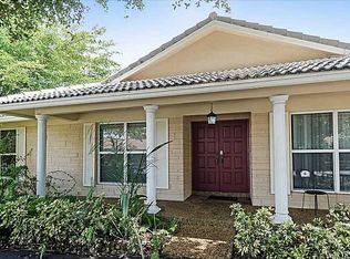 7500 SW 15th St, Plantation, FL 33317