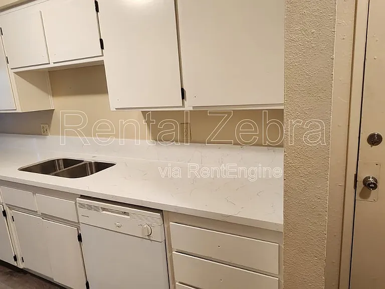 1836 Cheyenne Dr — Photo 11