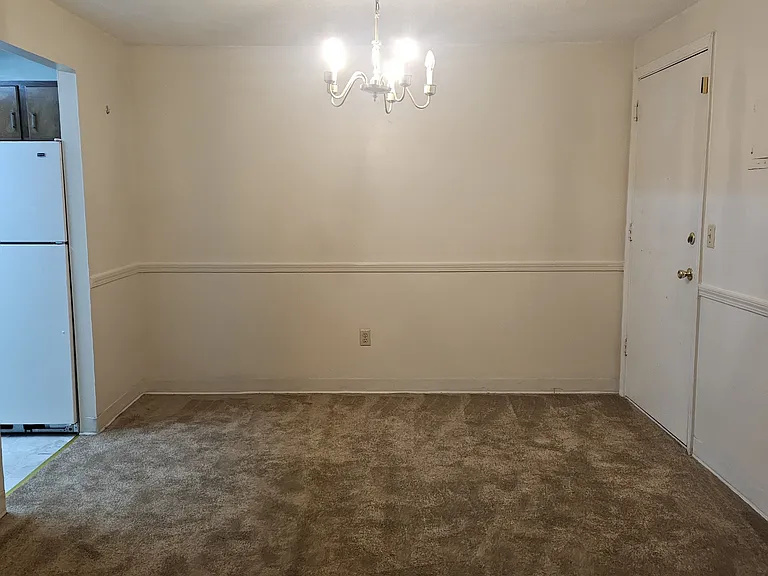 133 English Village Rd #3-303 — Photo 2