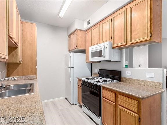 3rd image of 3318 N Decatur Blvd Unit 1092