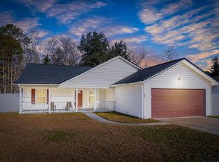 102 Arbor Ct, Kingsland, GA 31548