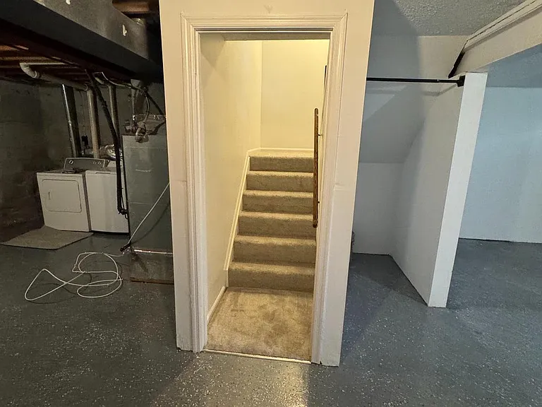 9730 Red Clover Ct — Photo 20