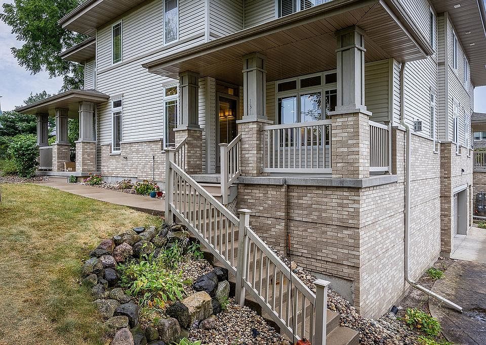 1st image of 131 Carriage Way