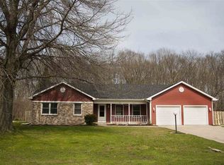 20077 Regina Rd, New Paris, IN 46553