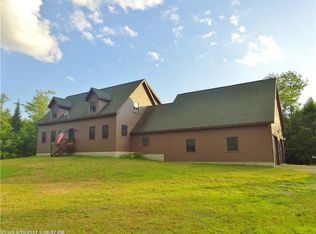 26 Nickerson Rd, Searsport, ME 04974