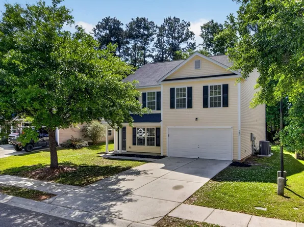 125 Avalon Rd, Summerville, SC 29483