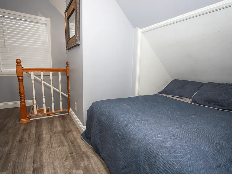 544 Temple Ln — Photo 10