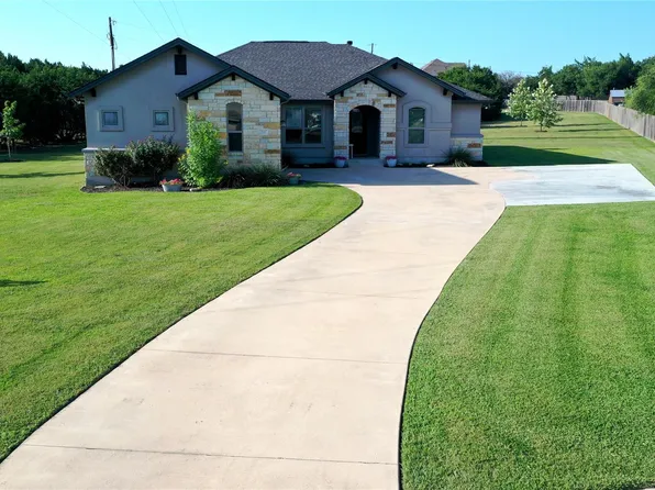 220 Angela Dr, Liberty Hill, TX 78642
