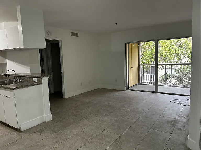 450 S Park Rd #5303 — Photo 22