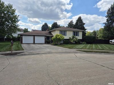 9 E 61st Ct, Davenport, IA, 52807