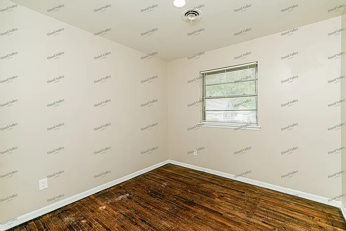 5610 N Garrison Pl — Photo 9