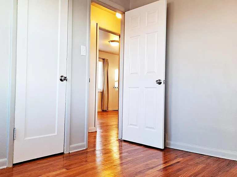 1575 S Quieto Ct — Photo 7
