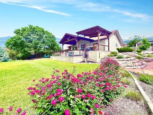 260 Timber Oak Rd, Kerrville, TX 78028