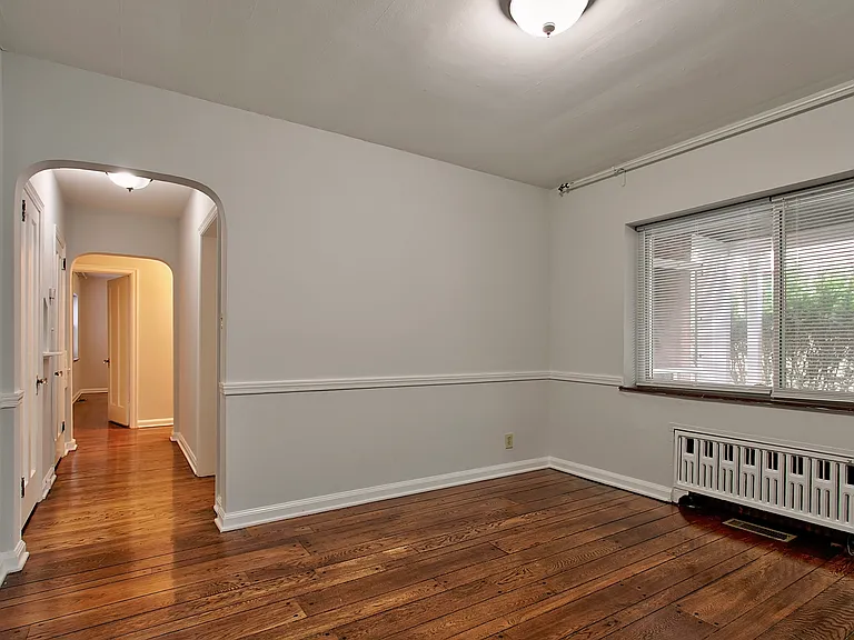954 Ellison Ave #2 — Photo 4