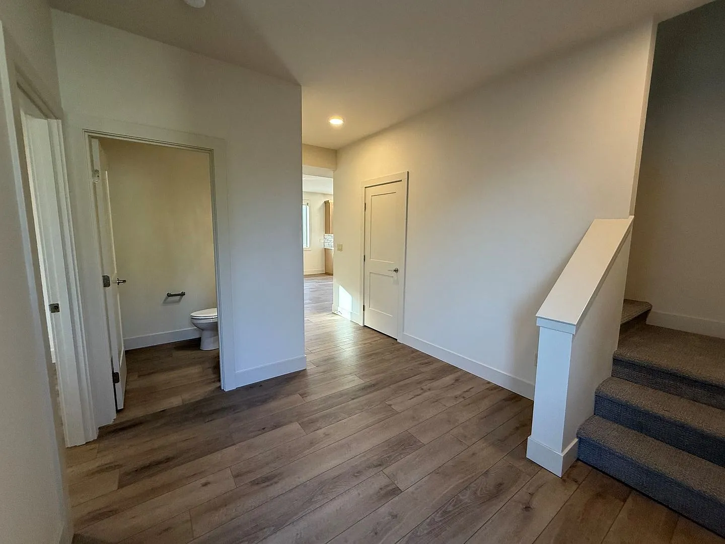Now renting brand-new 3 bedroom, one Study/Den, 2.5 bathroom House — Photo 3