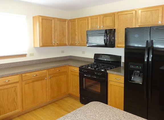 2nd image of 3505 Stone Creek Dr