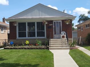 149 Linden Ave, Bellwood, IL 60104